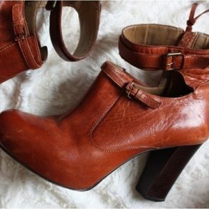 Schuler & Sons Wooden Ankle Booties